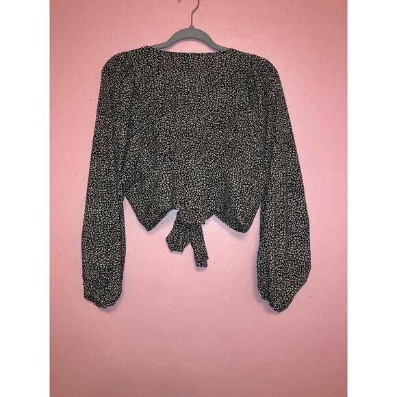 Princess Polly animal print tie front black and white size 4 - Picture 6 of 6